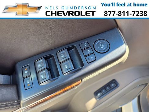 Used 2015 Chevrolet Suburban LTZ AWD/4WD image 20