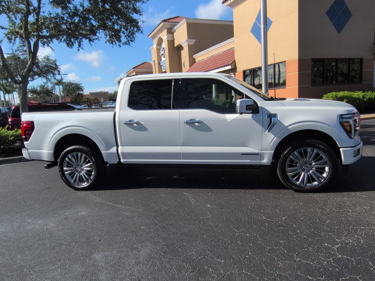 Used 2025 Ford F150 Platinum w/ Equipment Group 703A Plus AWD/4WD image 3