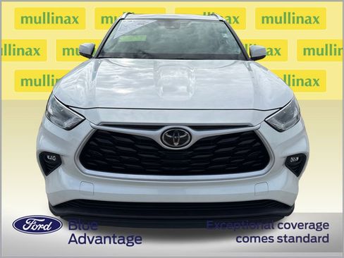 Used 2021 Toyota Highlander XLE image 11