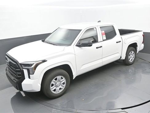 New 2026 Toyota Tundra SR image 29