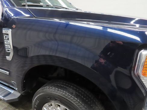 Used 2022 Ford F250 XLT w/ XLT Premium Package image 28