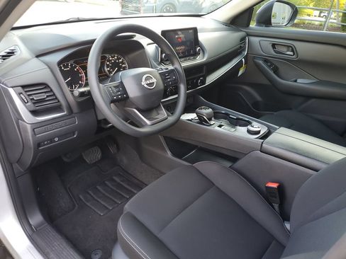 Certified 2025 Nissan Rogue S AWD/4WD image 21