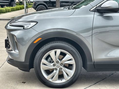 Used 2025 Buick Encore GX Preferred FWD image 10