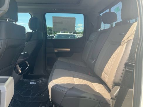 New 2026 Ford F250 Platinum w/ Platinum Plus Package AWD/4WD image 14