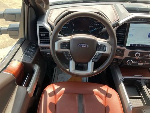 Used 2022 Ford F350 King Ranch w/ King Ranch Ultimate Package AWD/4WD image 21