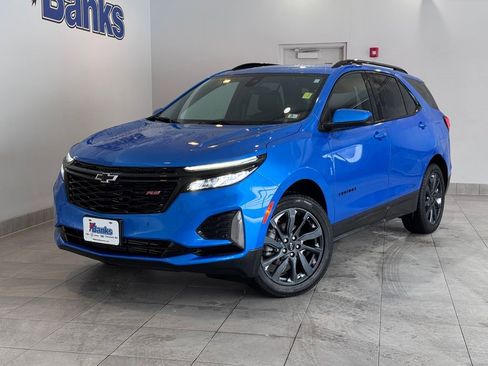 Certified 2024 Chevrolet Equinox RS image 2