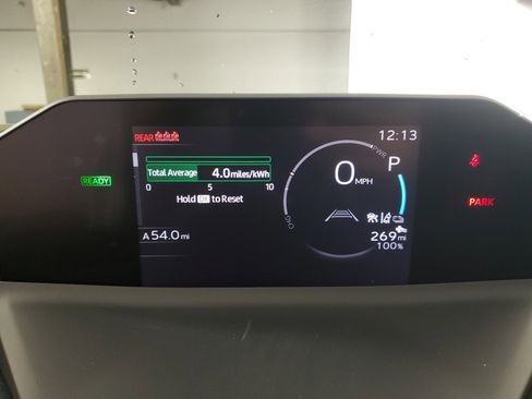 New 2026 Subaru Solterra Premium image 28