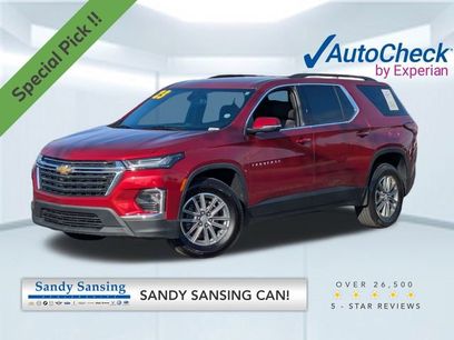 Used 2023 Chevrolet Traverse LT