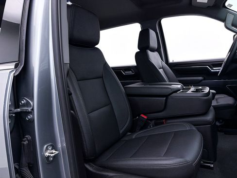 Used 2024 GMC Sierra 2500 SLT w/ Max Trailering Package image 34