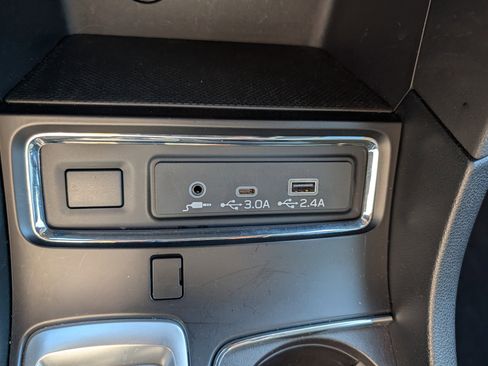 Used 2023 Subaru Ascent Premium w/ Convenience Package image 30