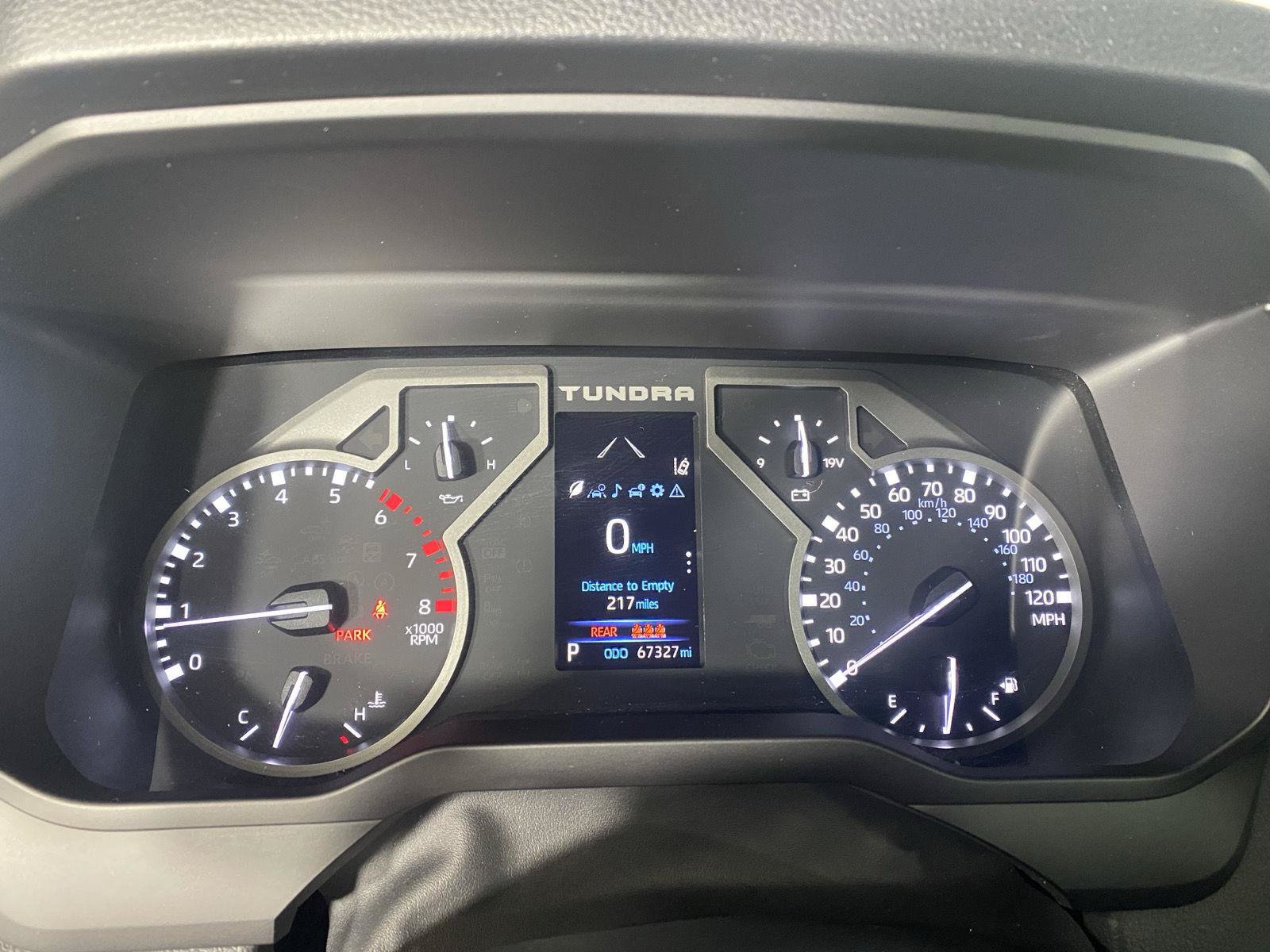 Used 2022 Toyota Tundra Limited AWD/4WD image 9