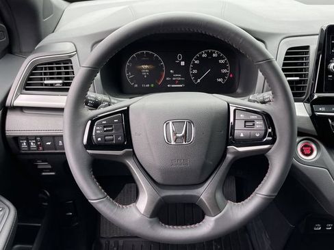 Certified 2026 Honda Odyssey Sport-L image 12
