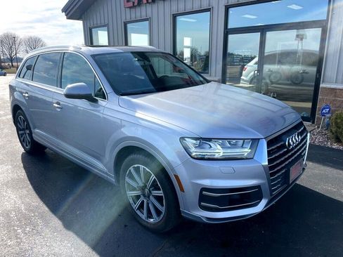 Used 2017 Audi Q7 3.0T Premium Plus w/ Premium Plus Package image 2