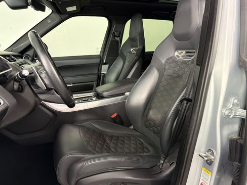 Used 2022 Land Rover Range Rover Sport SVR AWD/4WD image 5