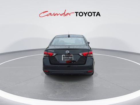 Used 2025 Nissan Versa SV FWD image 7