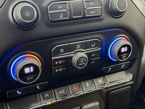 Used 2020 Chevrolet Silverado 1500 LT w/ All-Star Edition image 18