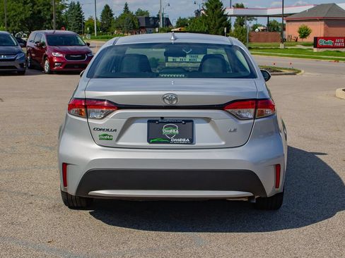 Used 2021 Toyota Corolla LE FWD image 8