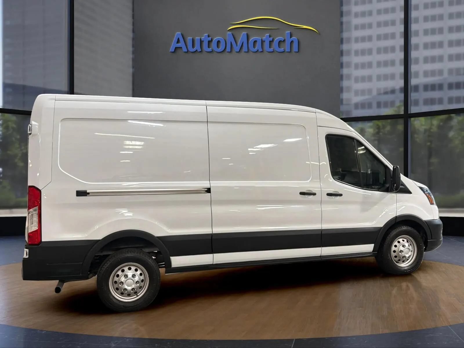 Used 2023 Ford Transit 250 Medium Roof AWD image 12