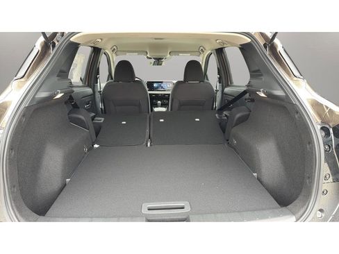 New 2026 Nissan Kicks SV w/ Charging Package FWD image 13