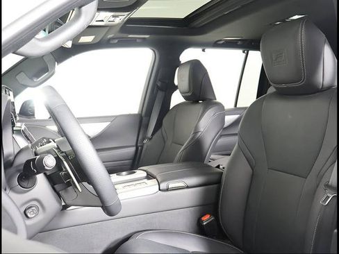 Certified 2025 Lexus LX 600 F Sport w/ Accessory Package (2T) AWD/4WD image 7