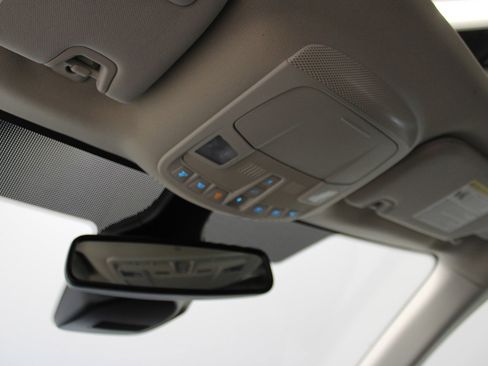 Used 2022 Ford Edge SEL w/ Convenience Package image 25