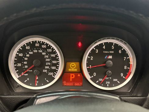 Used 2008 BMW M3 Convertible w/ Technology Pkg image 25