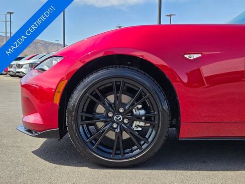 Used 2025 MAZDA MX-5 Miata Club RWD image 9