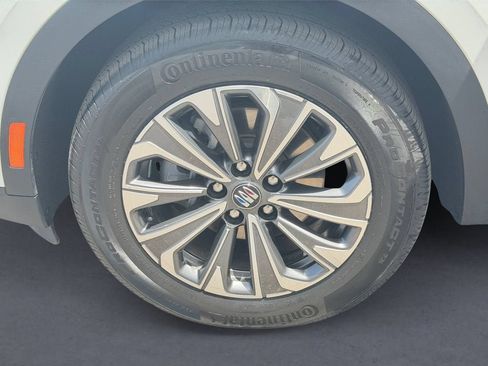Used 2024 Buick Envision Preferred AWD/4WD image 9