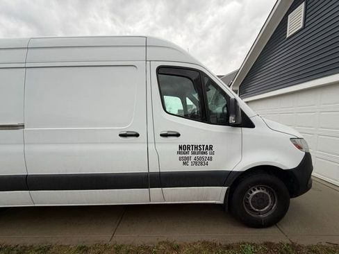 Used 2021 Mercedes-Benz Sprinter 2500 w/ Driver Convenience Package image 2