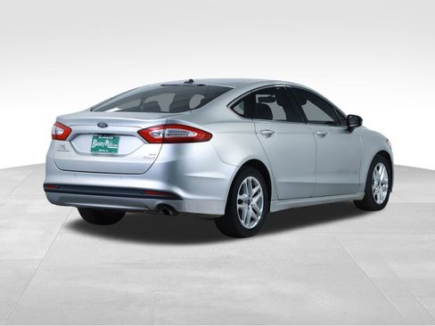 Used 2014 Ford Fusion SE w/ Equipment Group 202A image 12