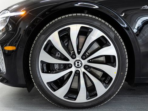 Certified 2026 Bentley Continental GT AWD/4WD image 14