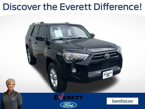 Used 2022 Toyota 4Runner SR5 AWD/4WD image 1