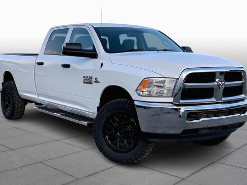 Used 2018 RAM 2500 Tradesman image 2