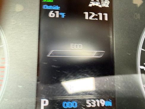 Used 2025 Toyota Corolla SE FWD image 35
