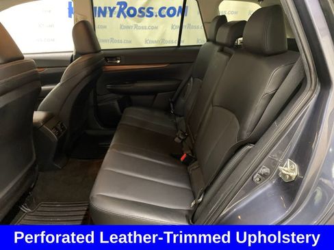 Used 2014 Subaru Outback 2.5i Limited w/ Moonroof Package image 12