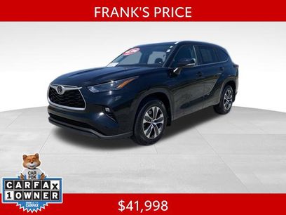 Used 2025 Toyota Highlander XLE