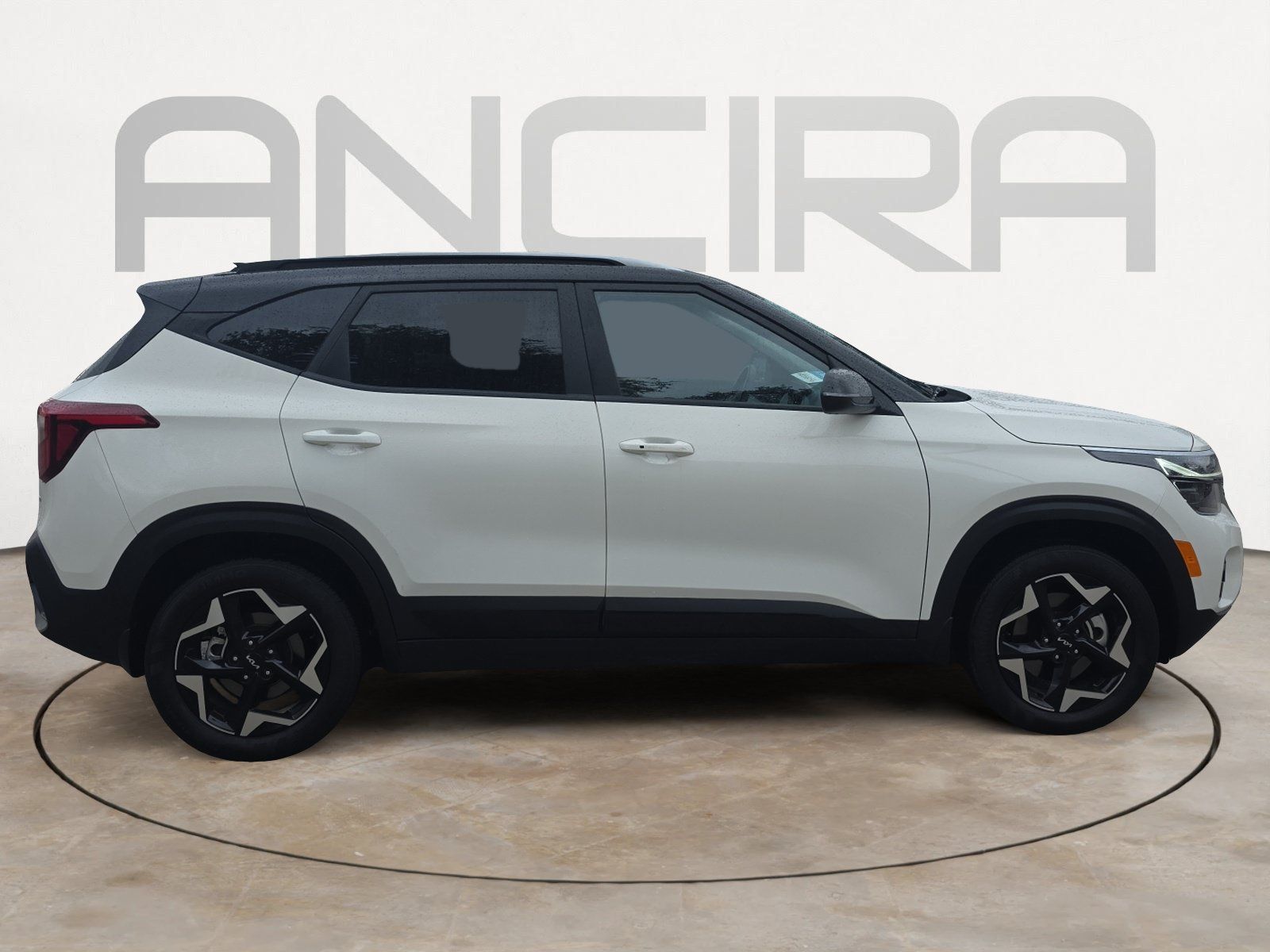Certified 2025 Kia Seltos S AWD/4WD image 9