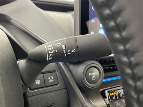 Used 2025 Toyota Prius Limited w/ Limited Premium Package image 14