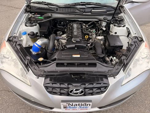Used 2012 Hyundai Genesis 2.0T image 18