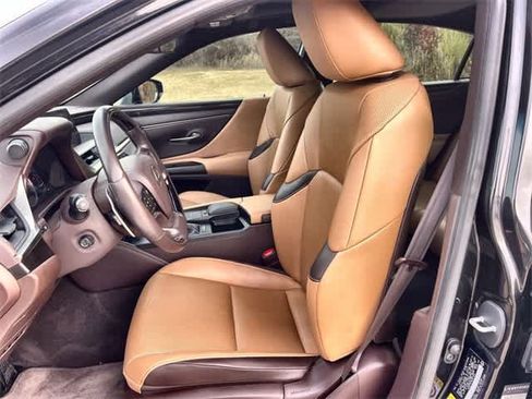 Used 2019 Lexus ES 350 image 11