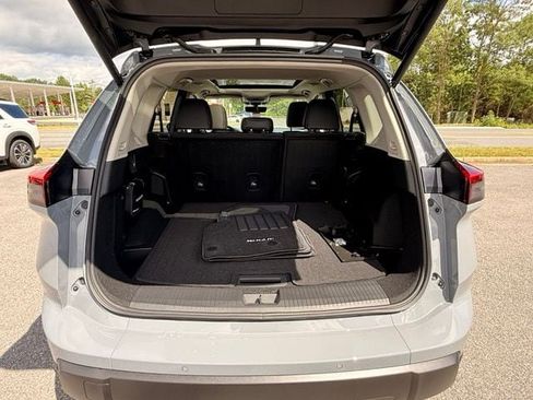 New 2026 Nissan Rogue Dark Armor AWD/4WD image 18