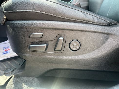 Used 2024 Kia Telluride SX FWD image 11
