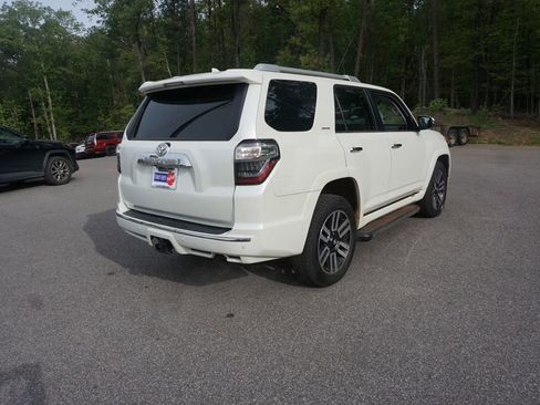 Used 2023 Toyota 4Runner Limited image 22