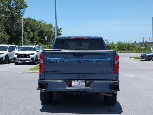 Used 2024 Chevrolet Silverado 1500 Custom w/ Turbomax Blackout Package RWD image 4