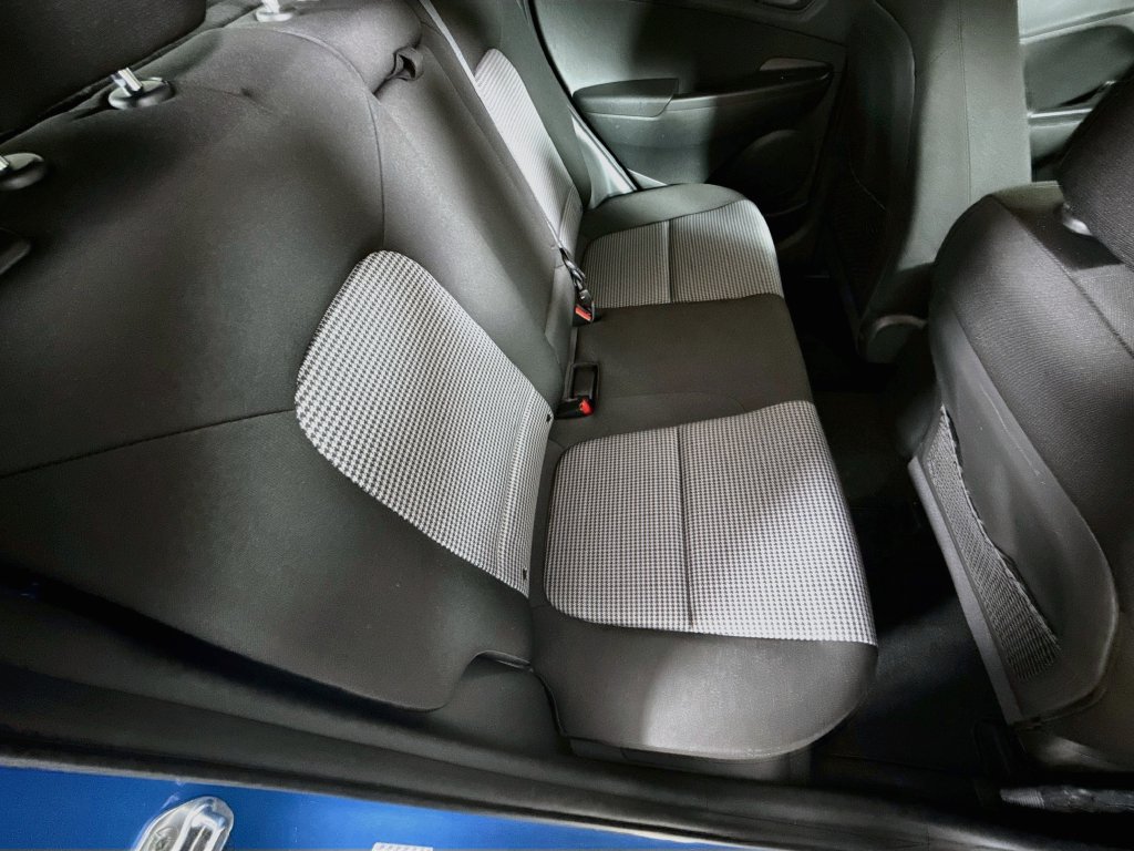 Used 2018 Hyundai Kona SEL FWD image 31