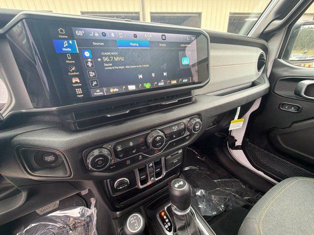 Certified 2025 Jeep Wrangler Unlimited Sport AWD/4WD image 21