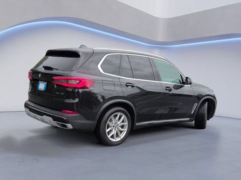 Used 2021 BMW X5 sDrive40i w/ Premium Package RWD image 4