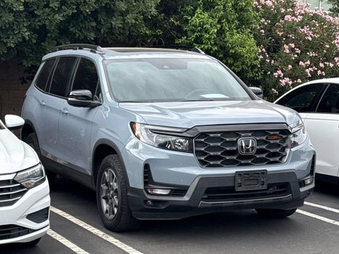 Used 2023 Honda Passport TrailSport image 1
