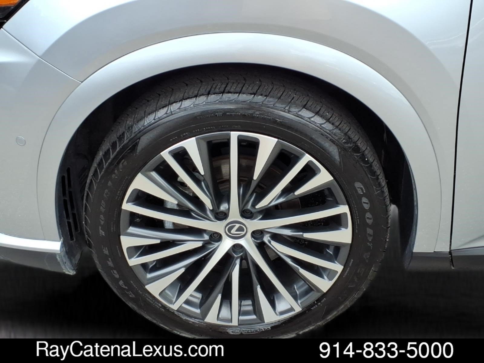 Certified 2025 Lexus RX 350 w/ Convenience Package AWD/4WD image 8
