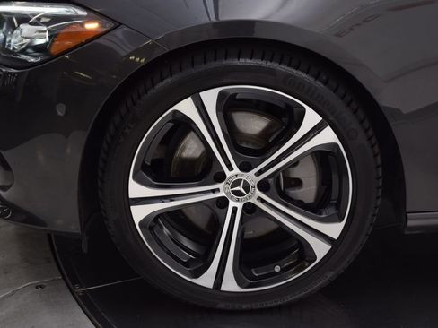 Used 2023 Mercedes-Benz C 300 Sedan image 12